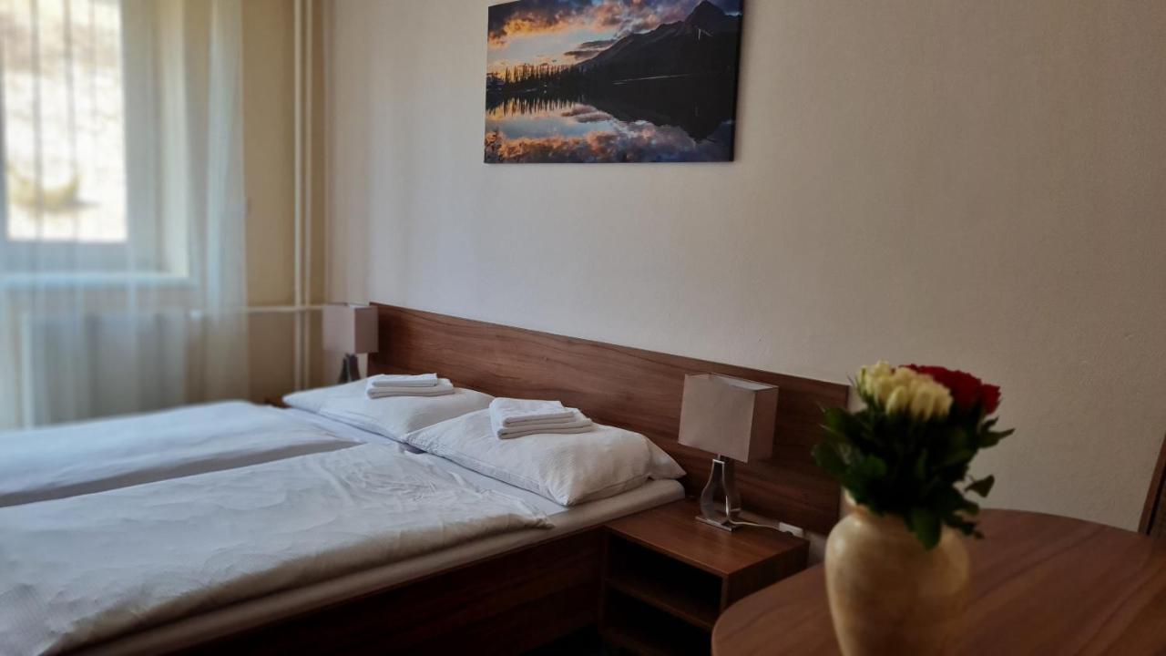 Hotel Sipox Штрба Экстерьер фото