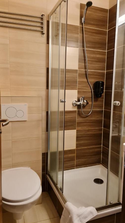 Hotel Sipox Штрба Экстерьер фото