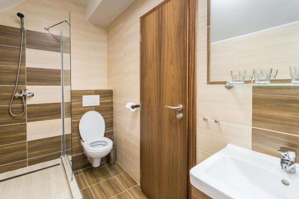 Hotel Sipox Штрба Экстерьер фото
